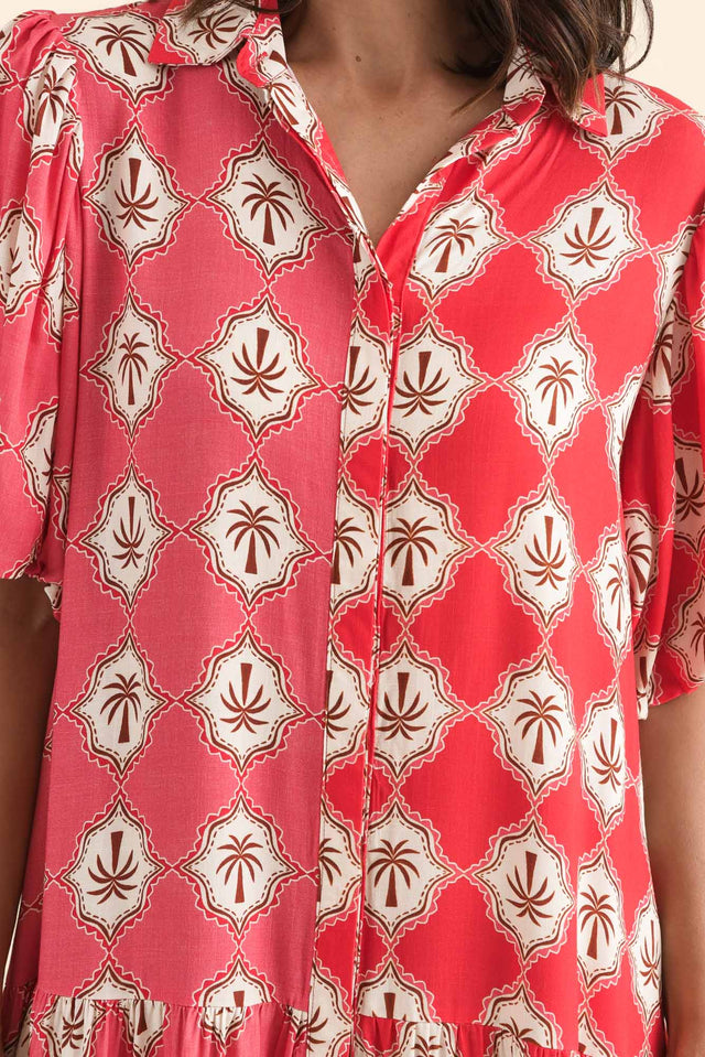 Felix Pink Palm Shirt Dress,Detail,Brunette model,alt text|model:Cara image 5