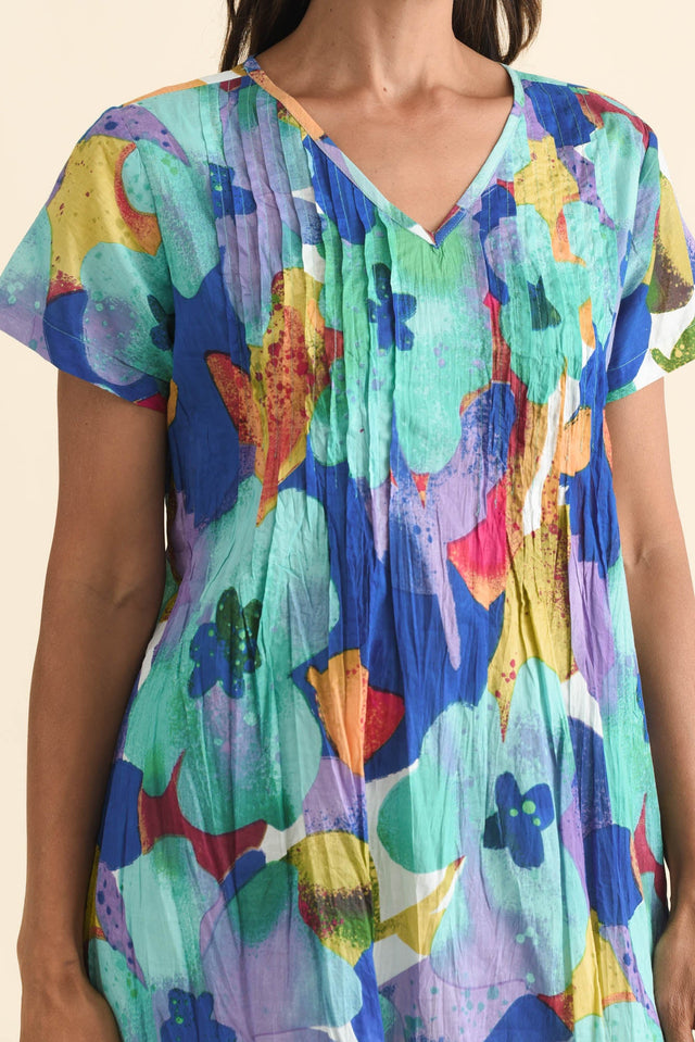 alt text|model:Cara image 6