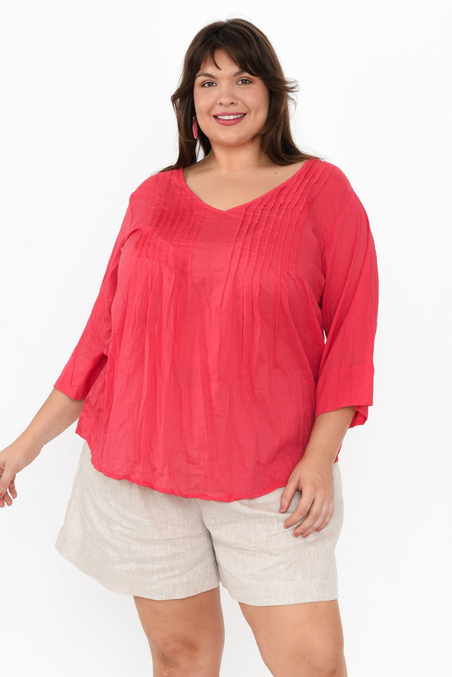 plus-size,curve-tops,plus-size-cotton-tops,alt text|model:Gabby