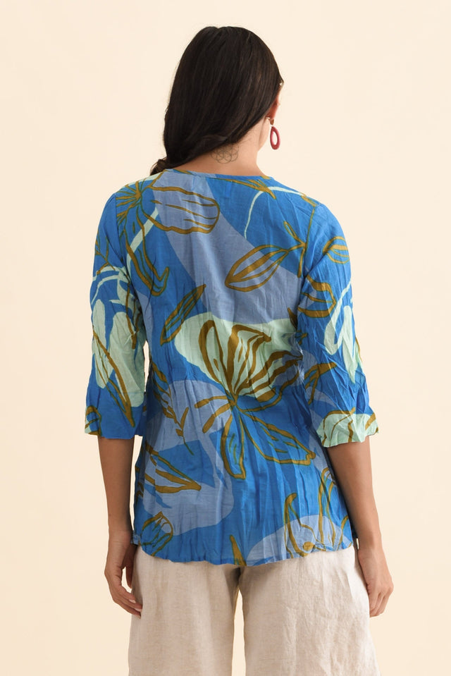 alt text|model:Brontie image 5