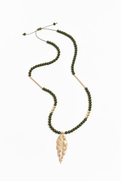 Fidan Green Leaf Pendant Necklace