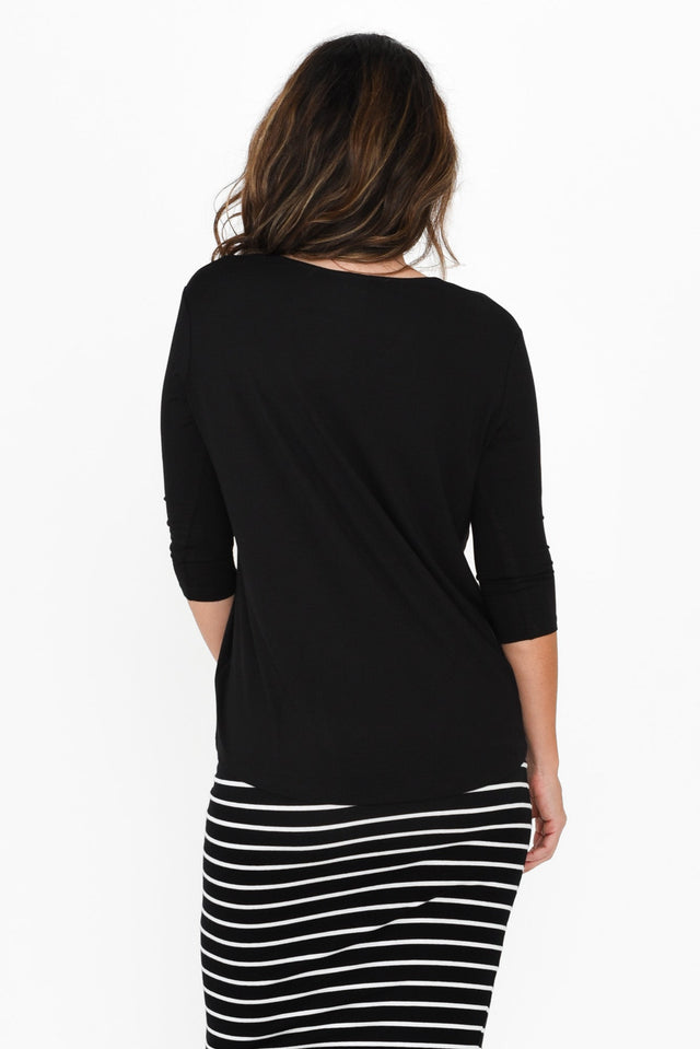 alt text|model:Nicole image 5