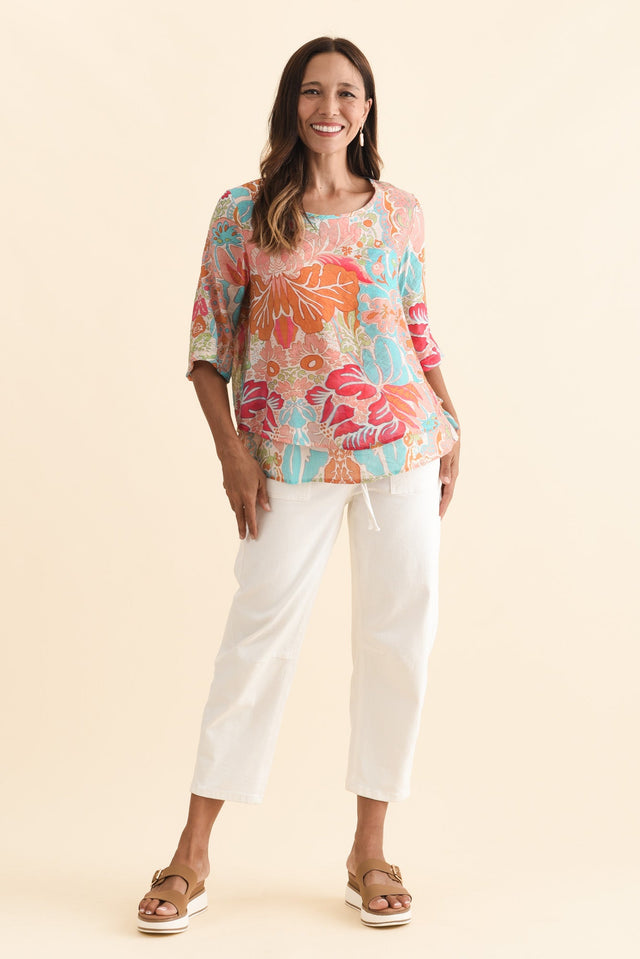 Folk Peach Flower Frill Top,Brunette model,alt text|model:Cara image 3