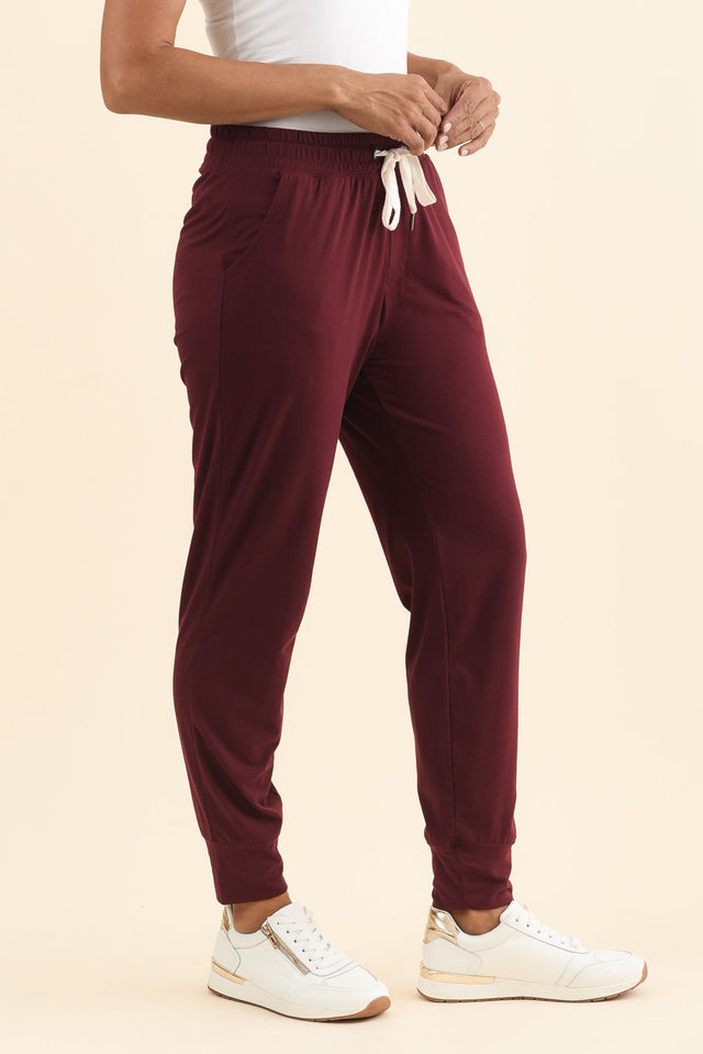Freedom Burgundy Drawstring Sweatpants,Brunette model,alt text|model:Cara image 5