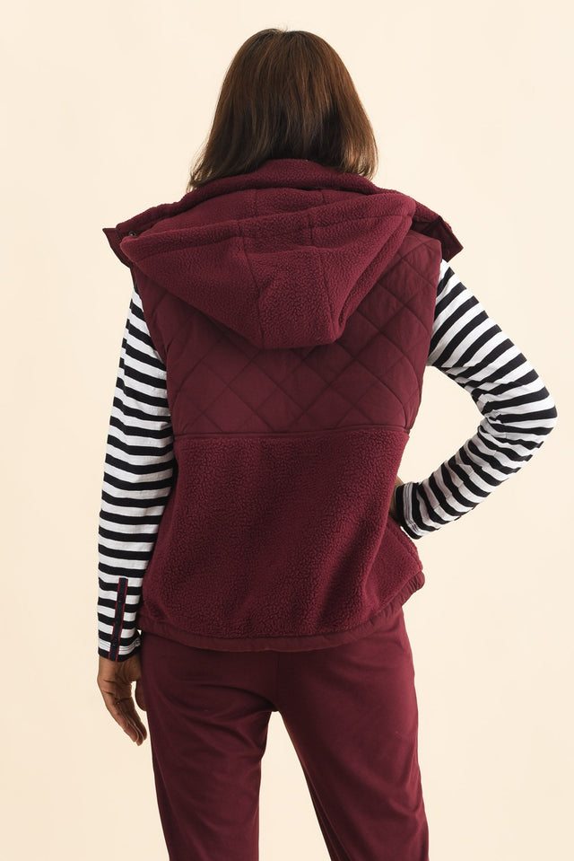 Freedom Burgundy Quilted Vest,Brunette model,alt text|model:Cara image 6