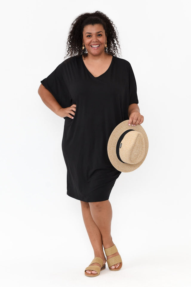 plus-size-sleeved-dresses,plus-size-above-knee-dresses,plus-size-below-knee-dresses,plus-size-batwing-dresses,plus-size-bamboo-dresses,plus-size,curve-dresses,curve-basics,plus-size-basic-dresses,facebook-new-for-you,plus-size-work-edit,plus-size-summer-dresses  alt text|model:Loren