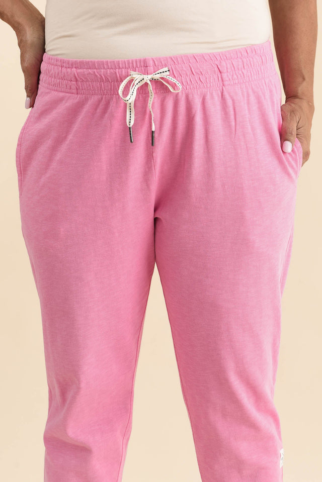 Fundamental Brunch Pink Cotton Sweatpants,Detail,Brunette model,alt text|model:Pilita image 5