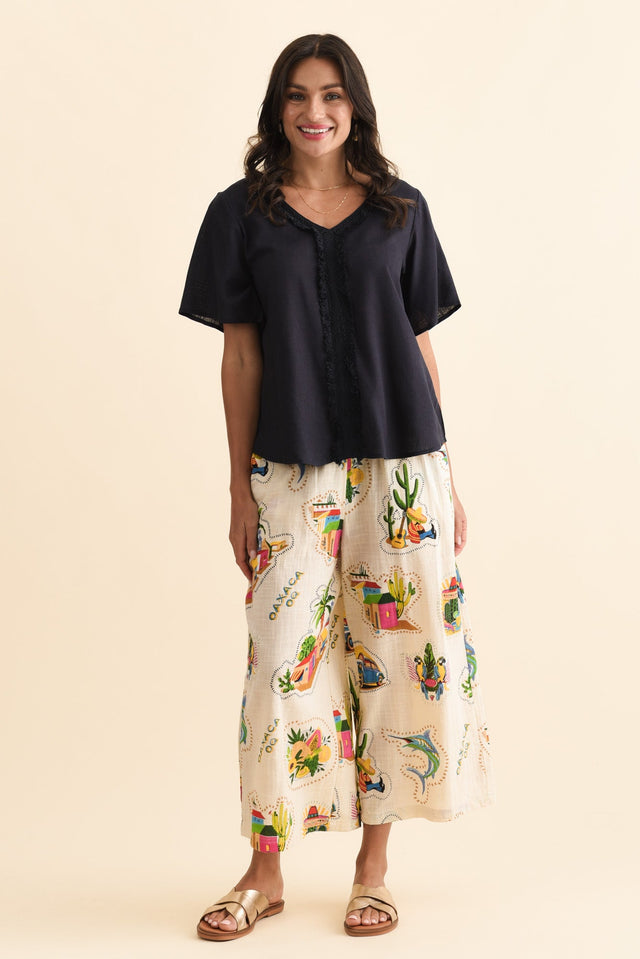 alt text|model:Brontie