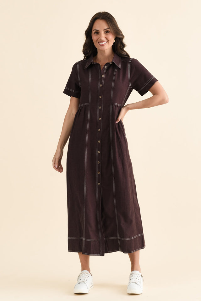 Gertrude Chocolate Contrast Pocket Dress,brunette model,Full Outfit,alt text|model:MJ