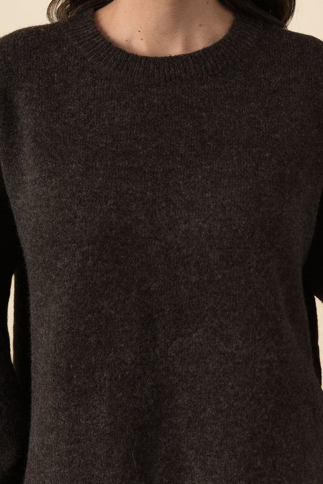 Grady Chocolate Knit Jumper,Brunette model,alt text|model:MJ image 5