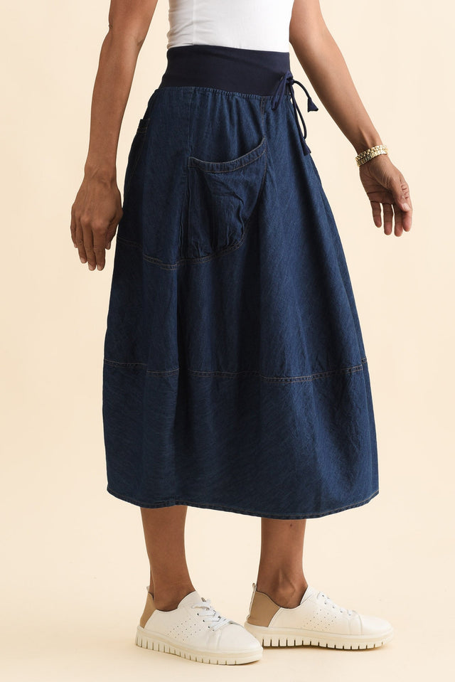 Gwen Blue Denim Pocket Skirt,Brunette model,alt text|model:Cara image 4