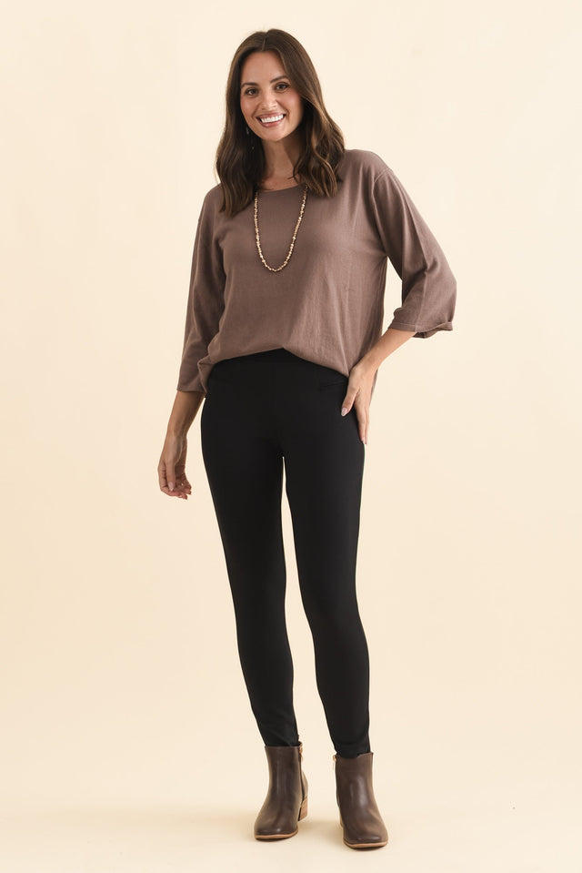 alt text|model:MJ image 7