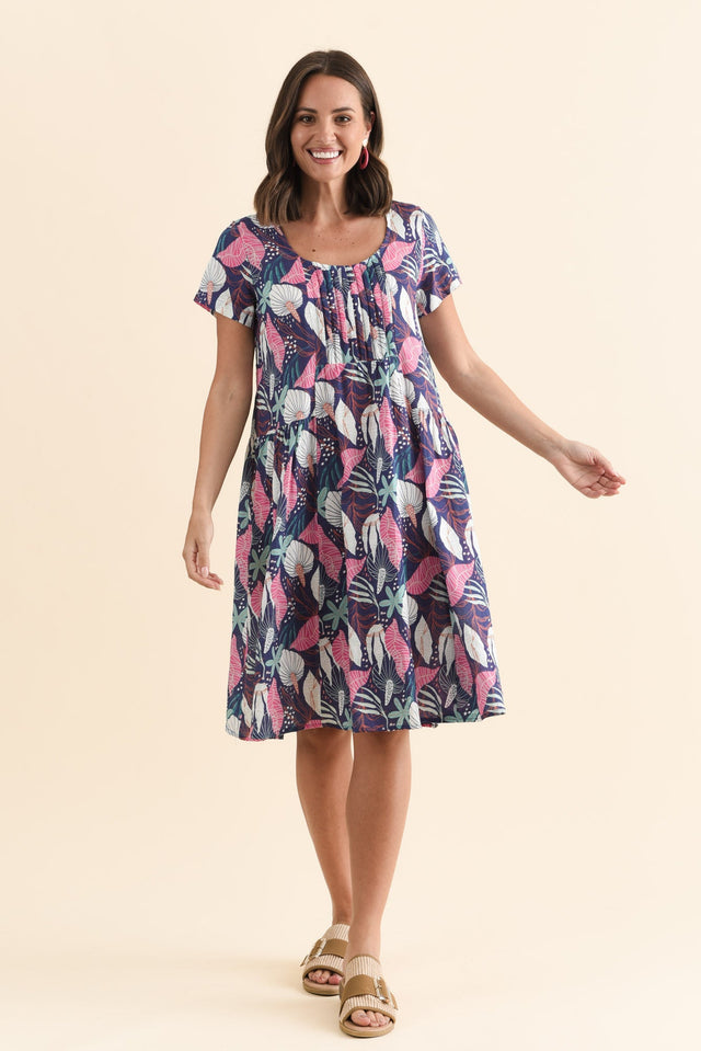 alt text|model:MJ image 3