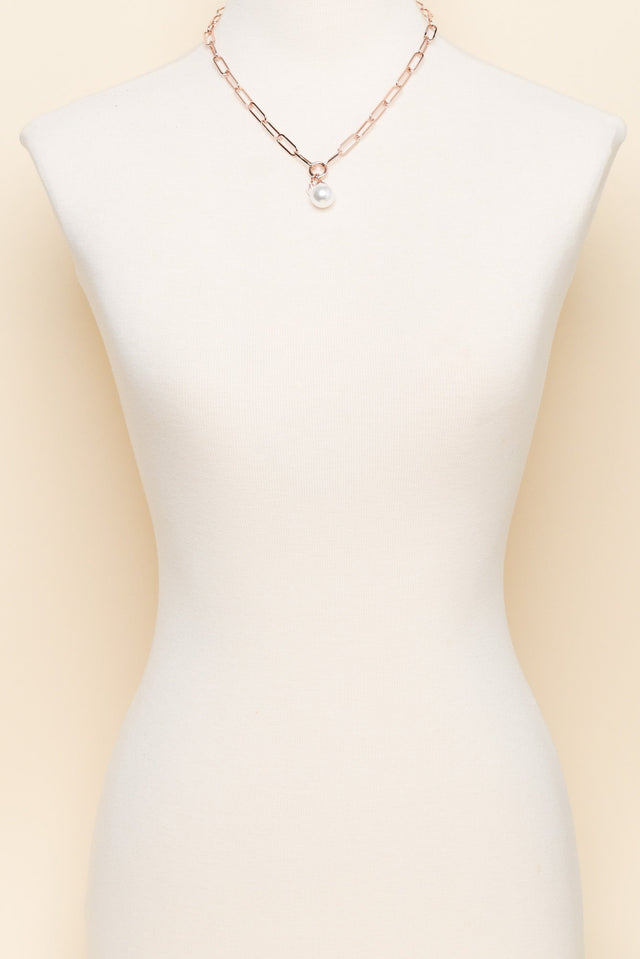 Hayley Rose Gold Pearl Pendant Necklace