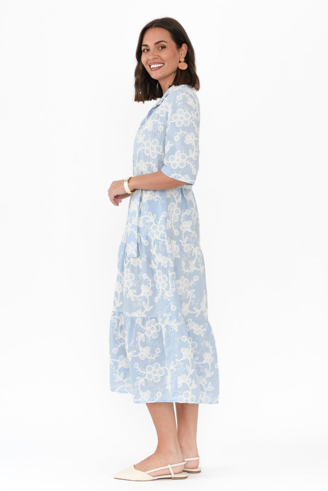 alt text|model:MJ image 5