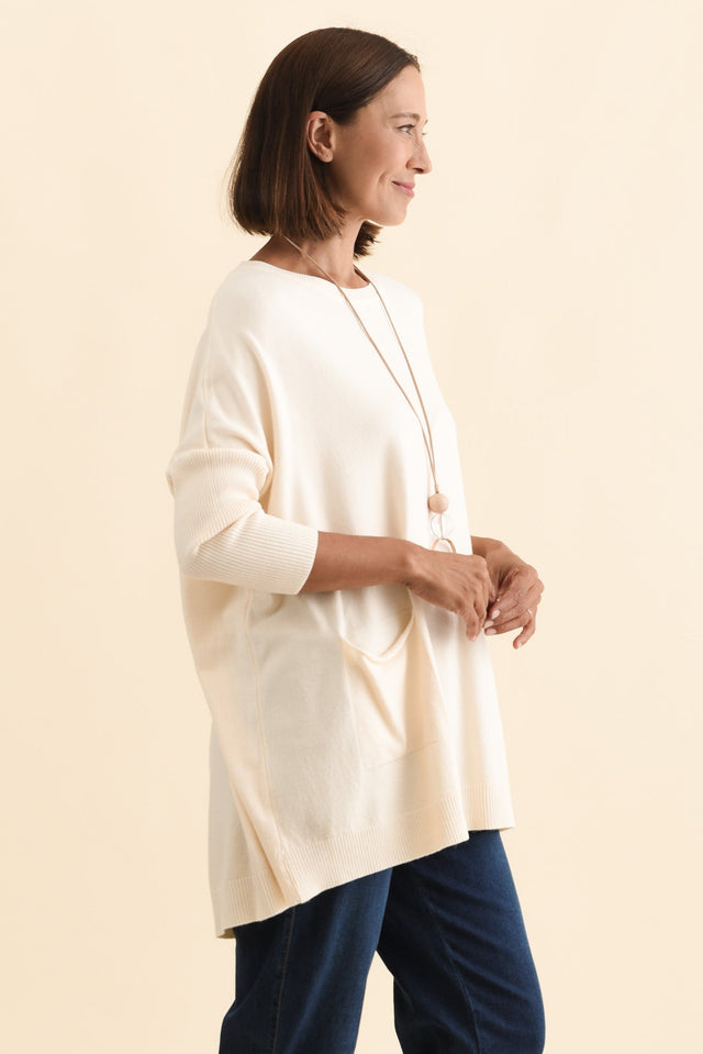 Helsinki Cream Knit Pocket Jumper,Brunette model,alt text|model:Cara image 5