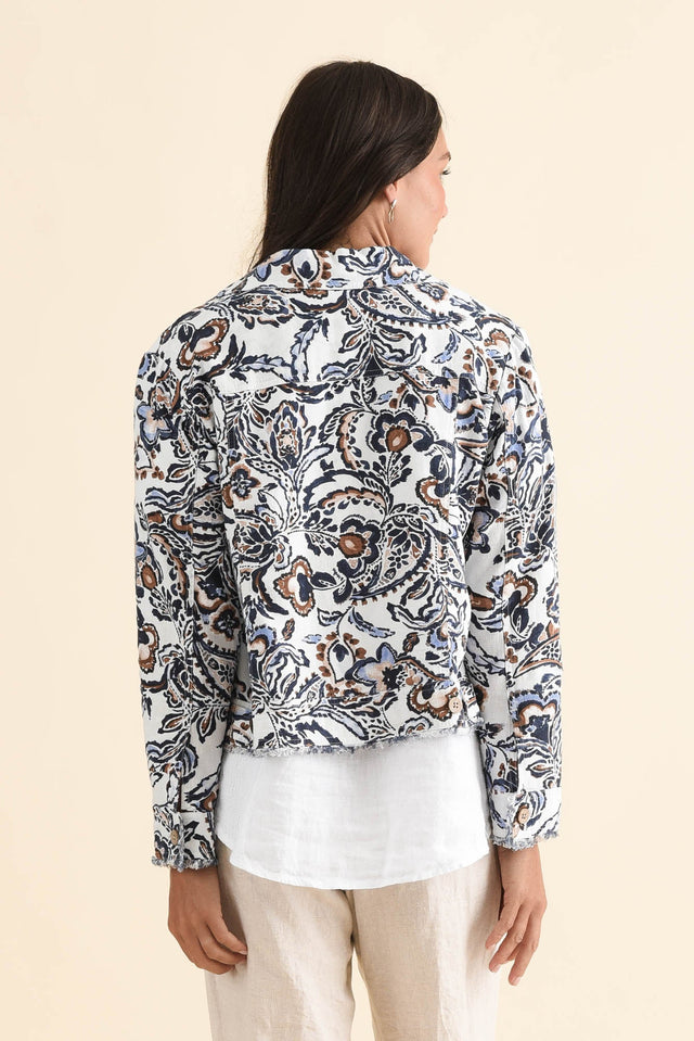 Jamie Cream Paisley Linen Blend Jacket,Back,Brunette model,alt text|model:Brontie image 4