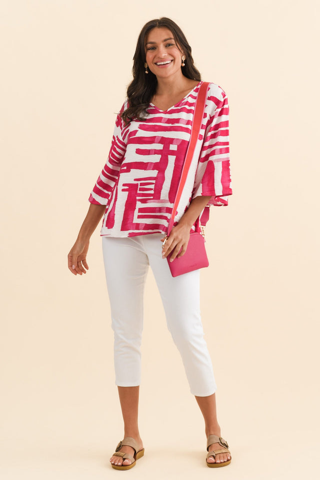 Janelle Pink Geo V Neck Top,Brunette model,alt text|model:Brontie image 3