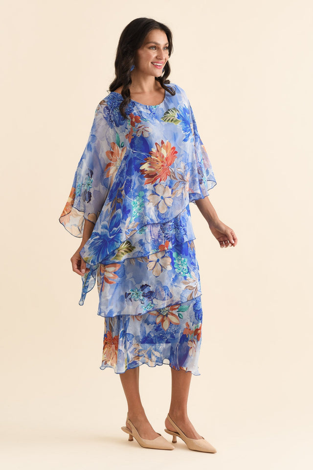 alt text|model:Brontie image 4