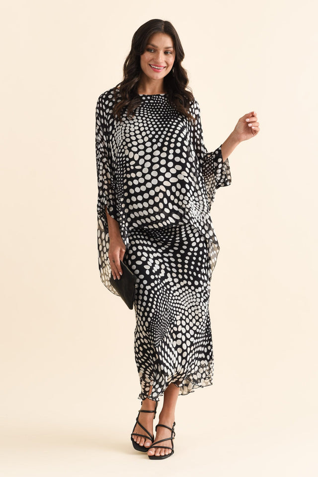 alt text|model:Brontie image 7