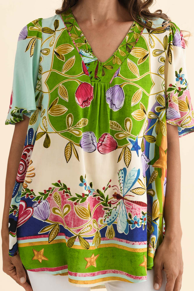 alt text|model:Cara image 5