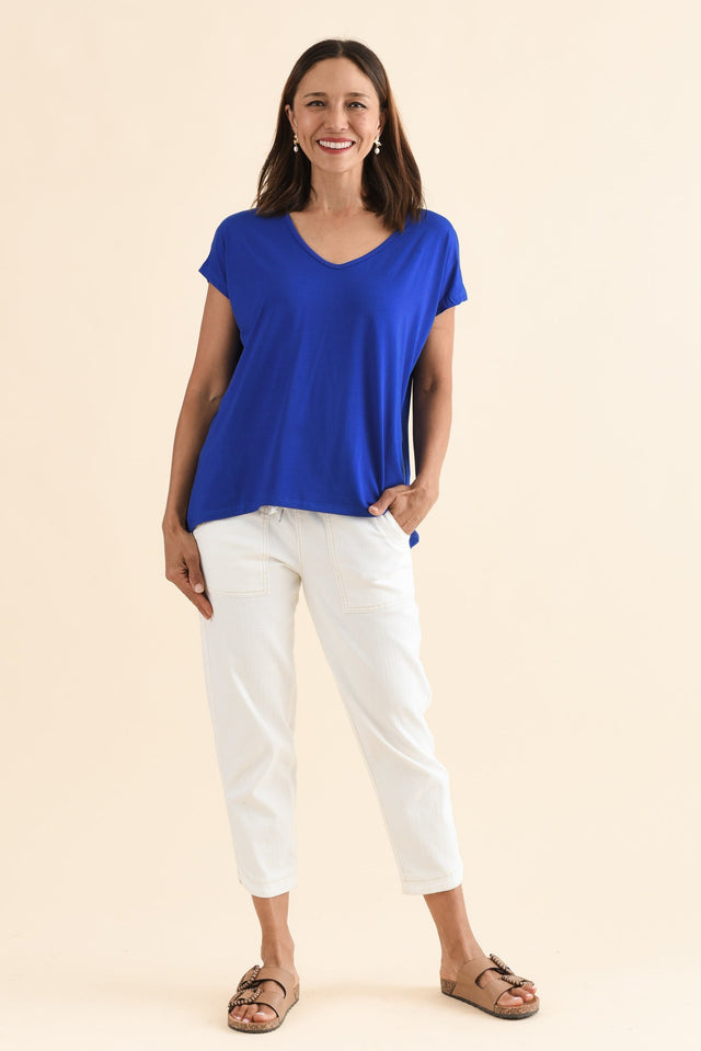 Jenner Cobalt V Neck Tee,Full Body,Brunette model,alt text|model:Cara image 6