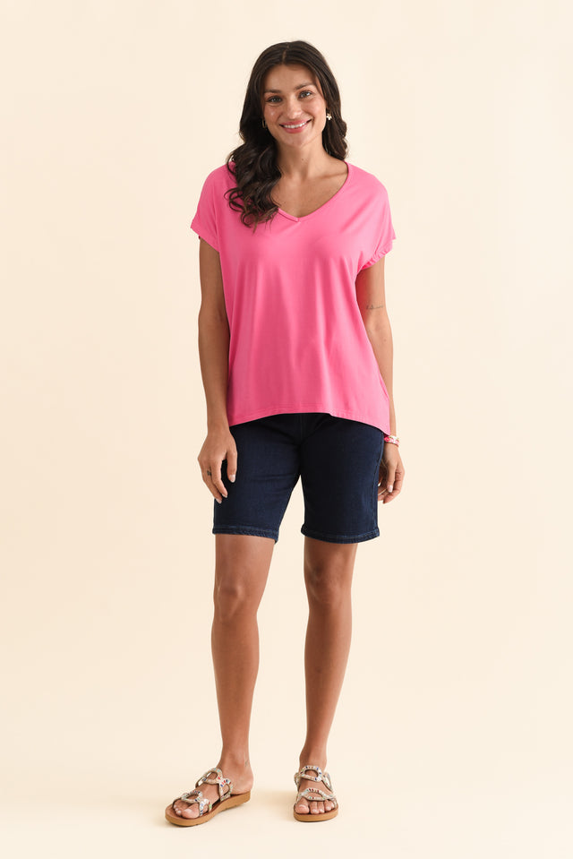 alt text|model:Brontie image 3