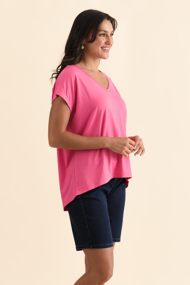 alt text|model:Brontie image 4