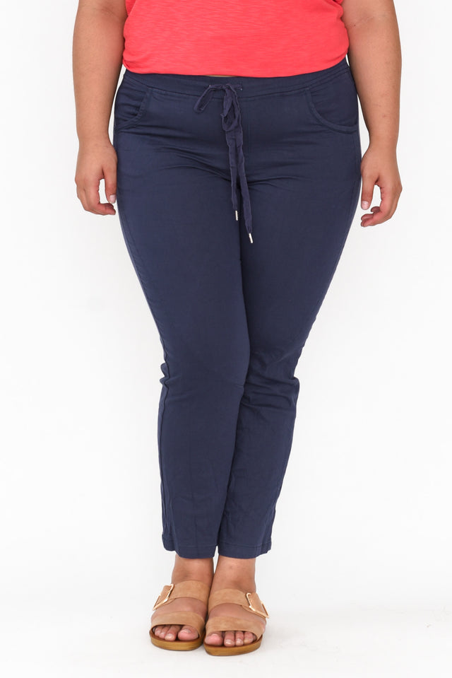 plus-size,curve-bottoms,plus-size-pants