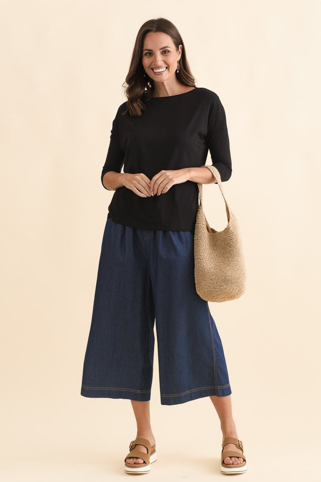 alt text|model:MJ image 2