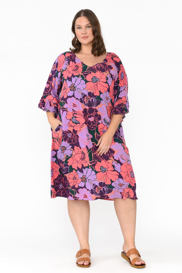 plus-size,curve-dresses,plus-size-sleeved-dresses,plus-size-below-knee-dresses,plus-size-summer-dresses image 3