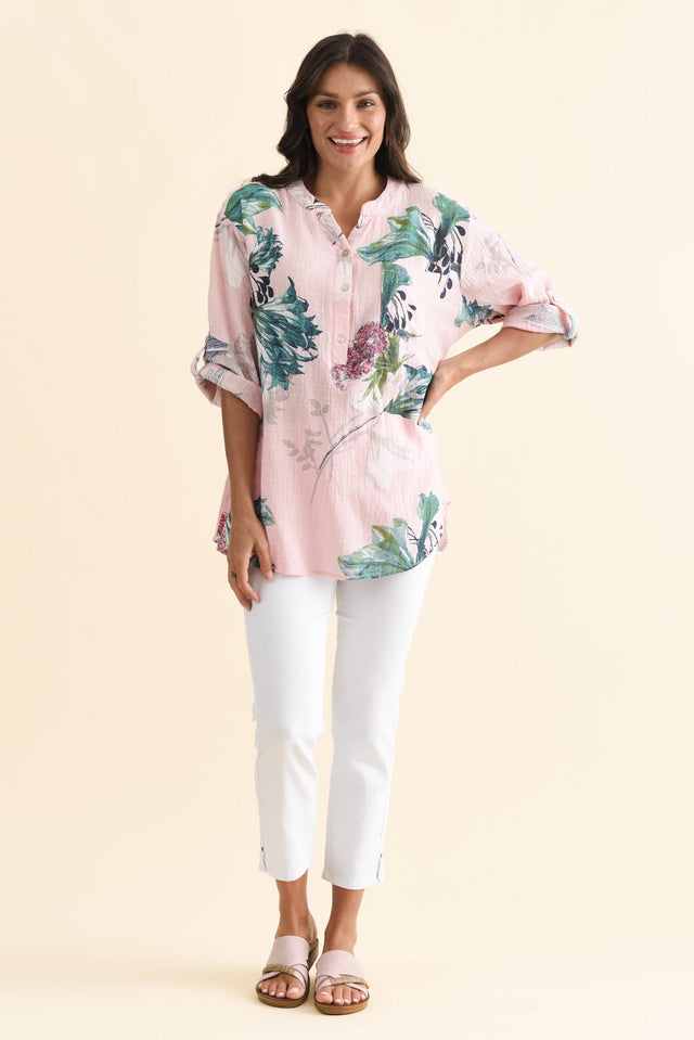 alt text|model:Brontie image 7