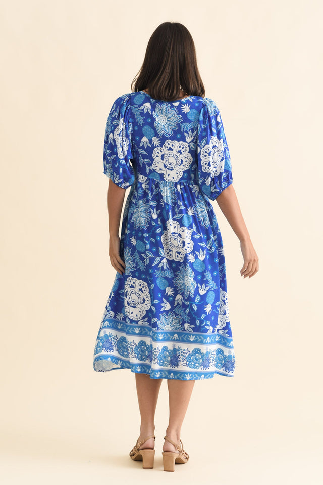 alt text|model:MJ image 5