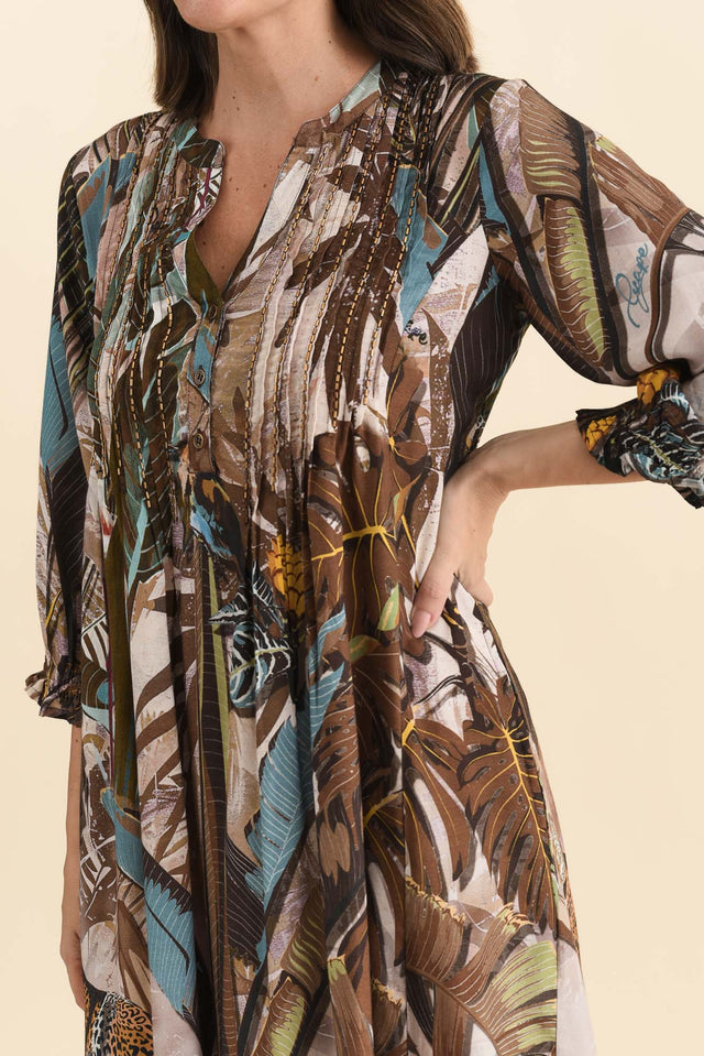 Kalmia Brown Jungle Pleated Tie Dress,Brunette model,alt text|model:MJ image 7