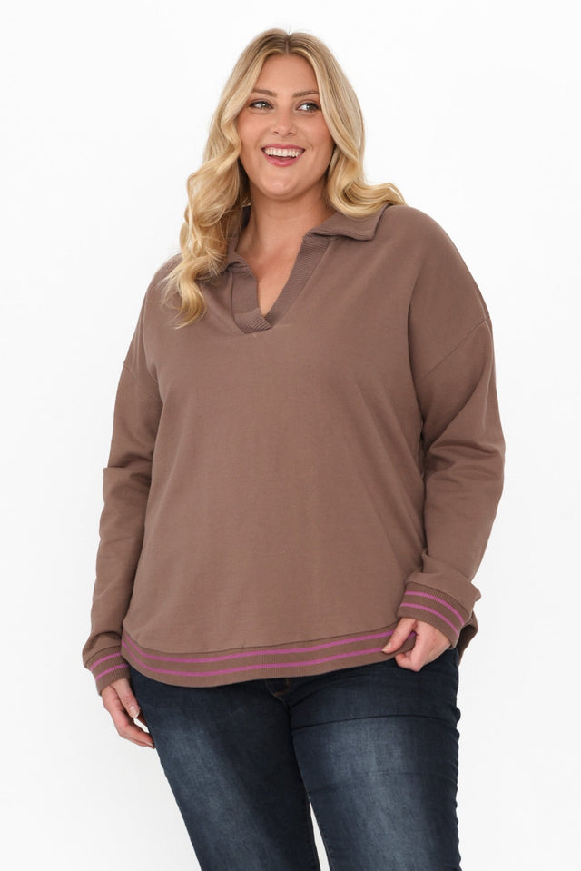 plus-size,curve-tops,plus-size-sleeved-tops,plus-size-cotton-tops,plus-size-jumpers,alt text|model:Caitlin;wearing:XXL
