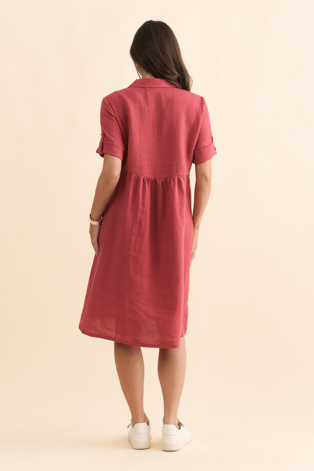 Katy Berry Linen Pocket Dress,Brunette model,alt text|model:MJ image 5