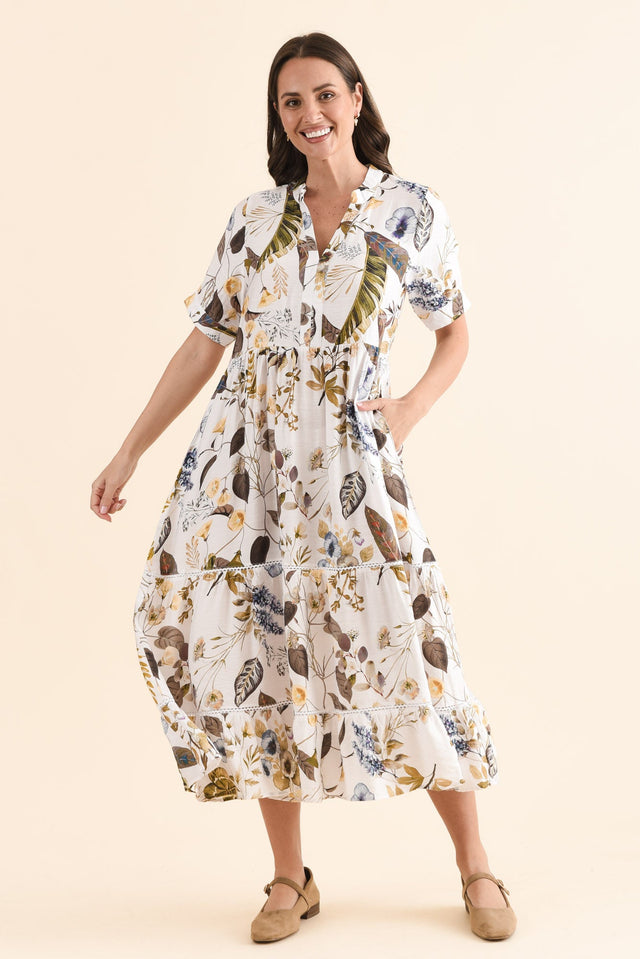 Keziah Green Garden Pocket Dress,Front,Brunette model,alt text|model:MJ