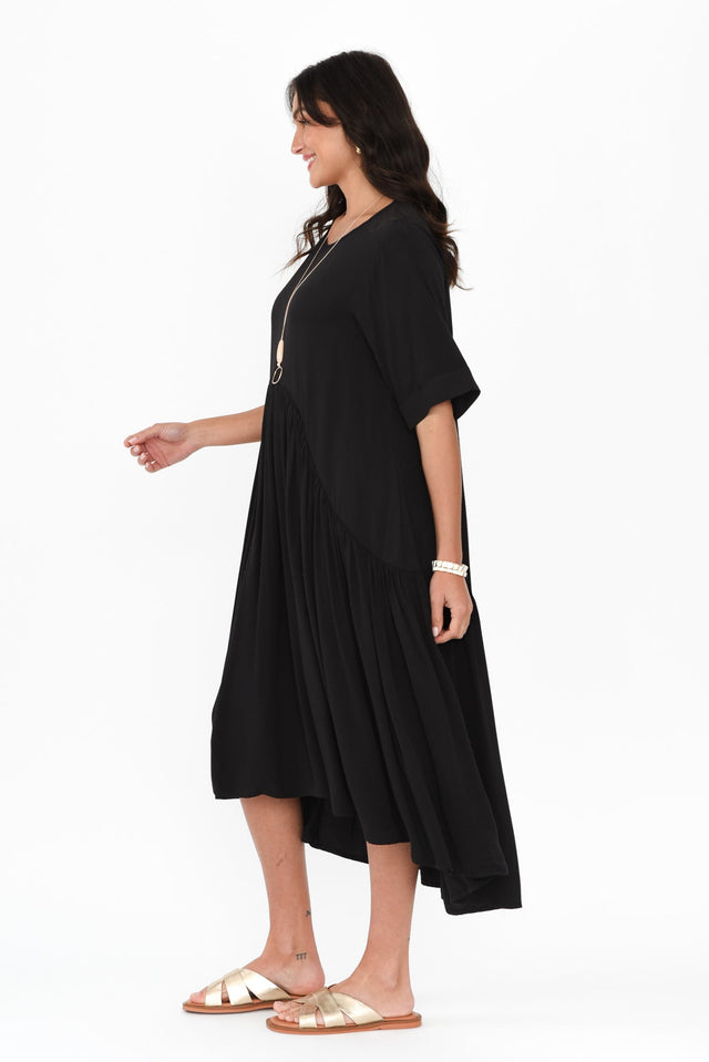 alt text|model:Brontie image 4