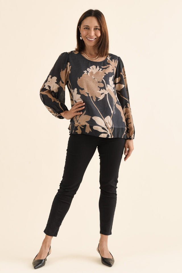 Lenah Black Floral Sleeved Top,Full Body,Brunette model,alt text|model:Cara image 2