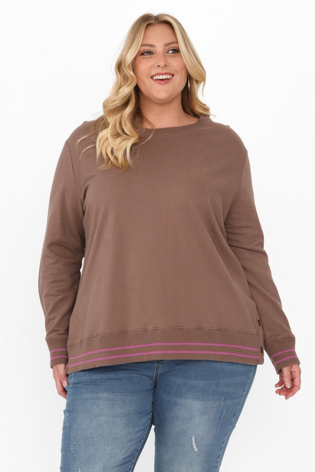 plus-size,curve-tops,plus-size-sleeved-tops,plus-size-cotton-tops,plus-size-jumpers,alt text|model:Caitlin;wearing:XXL image 7