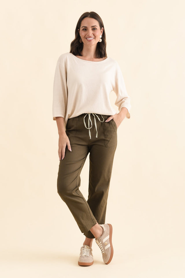 Edia Khaki Linen Blend Pants,Brunette model,alt text|model:MJ image 8