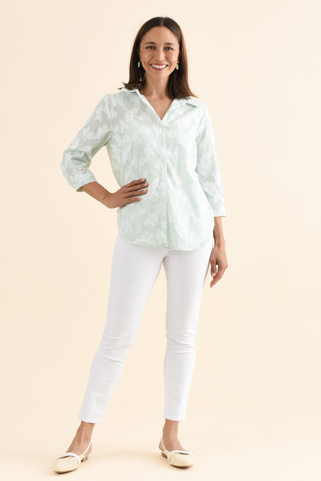 Lilah Green Garden Cotton 3/4 Sleeved Shirt,Full Body,Brunette model,alt text|model:Cara image 6