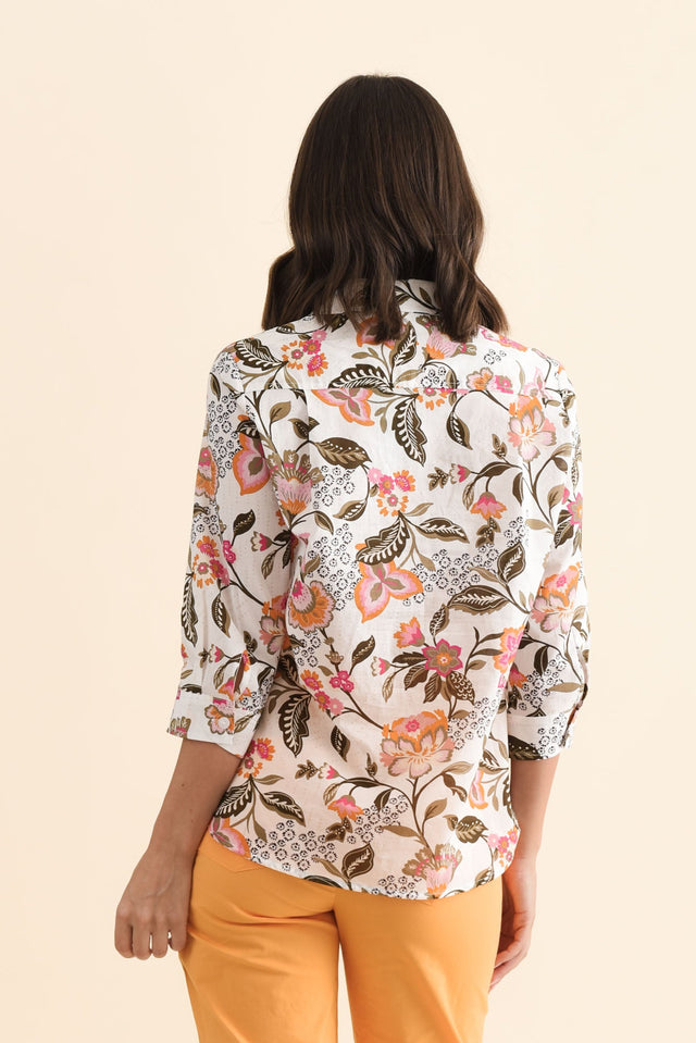 alt text|model:MJ image 4