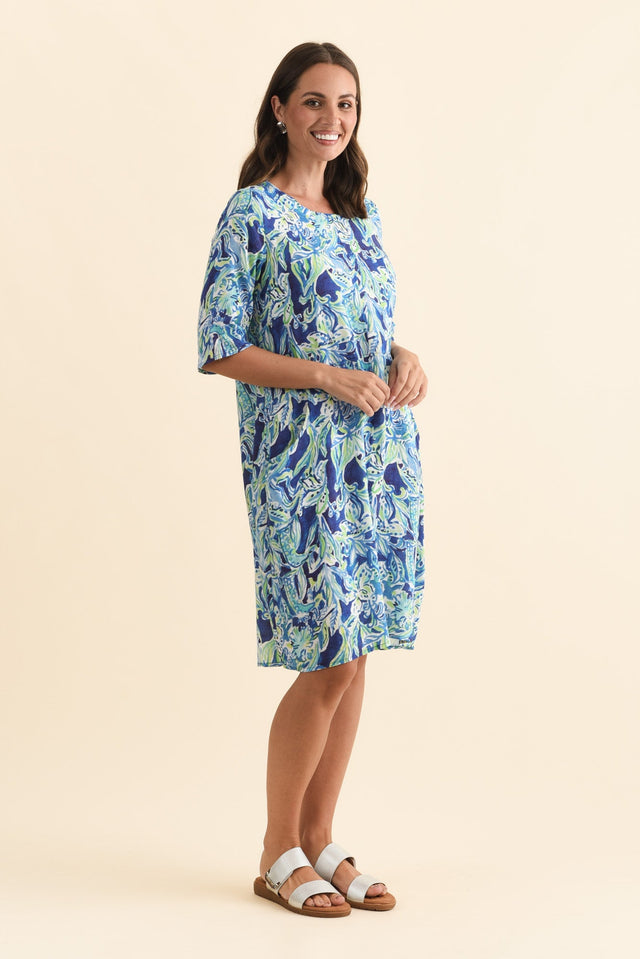 alt text|model:MJ image 4