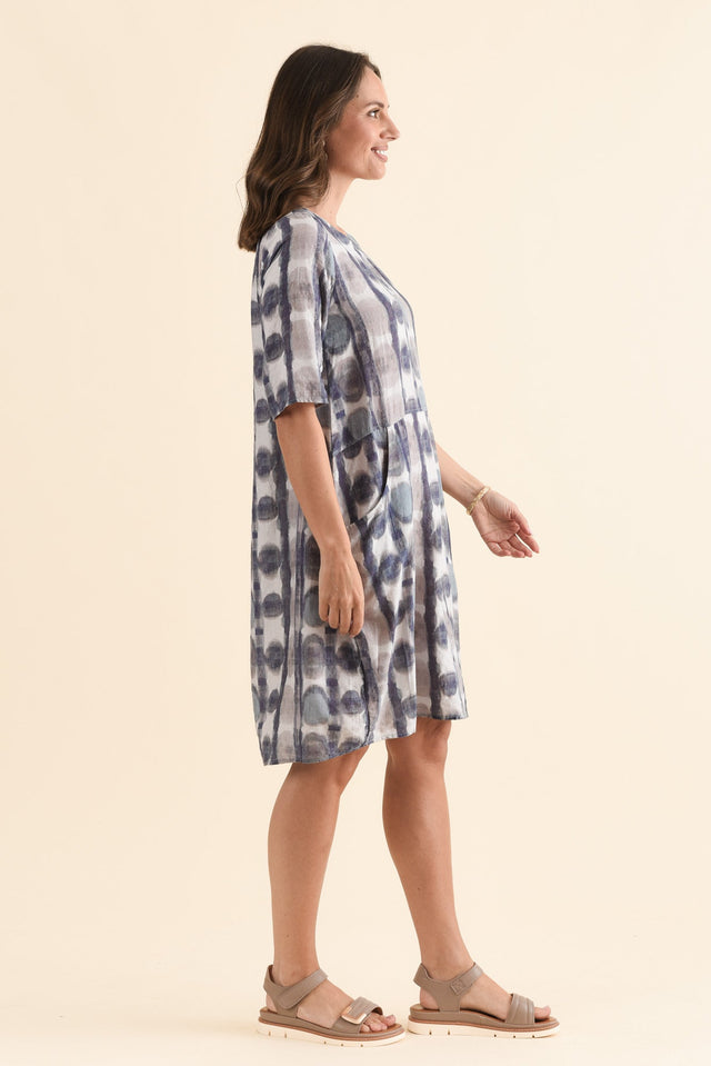 Lilibet Blue Circle Cotton Pocket Dress,Side,Brunette model,alt text|model:MJ image 3