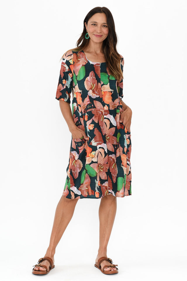 alt text|model:Cara image 8