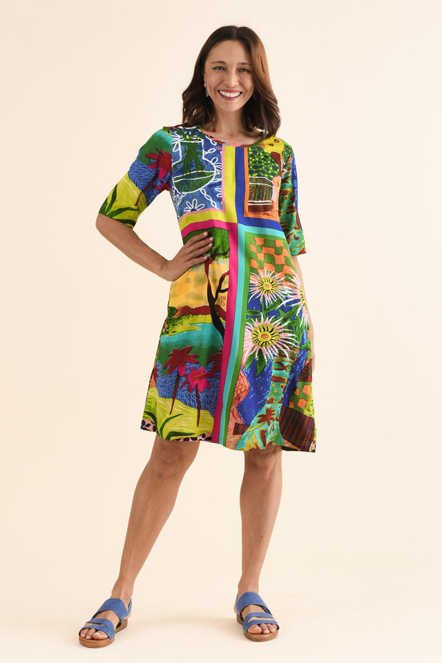 Lincoln Green Meadow Pocket Dress,Full Body,Brunette model,alt text|model:Cara image 2