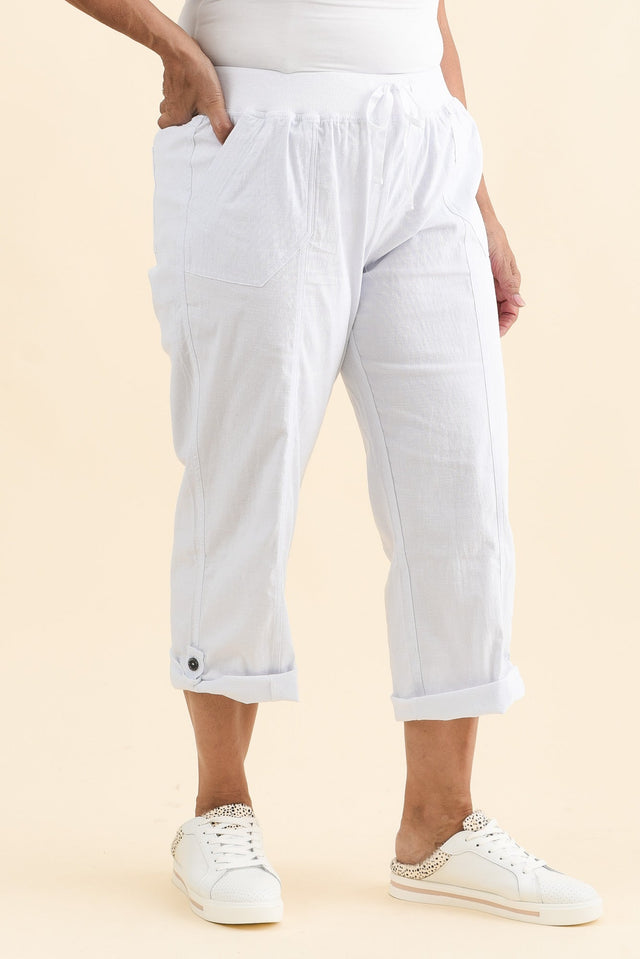 Lindsay White 7/8 Cargo Pants,Brunette model,alt text|model:Pilita image 11