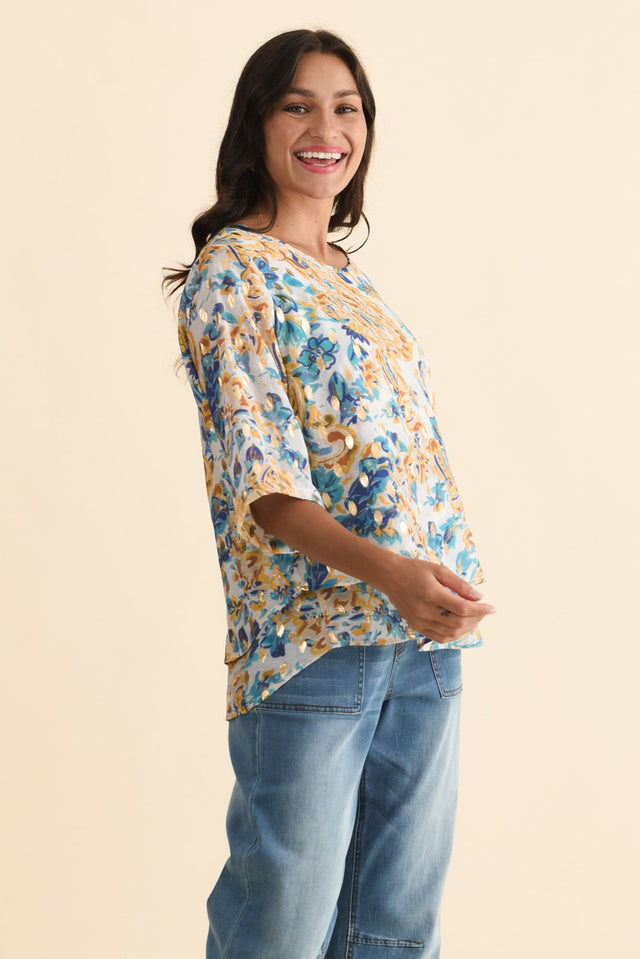 Liora Blue Paisley Foil Layered Top,Brunette model,alt text|model:Brontie image 4