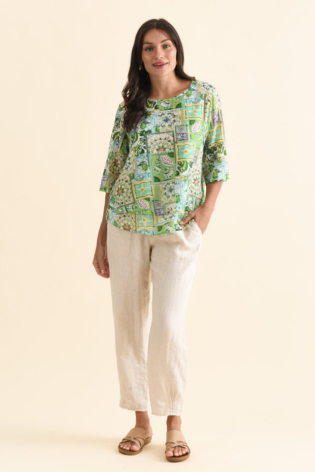 alt text|model:Brontie image 7